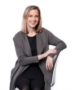 Dr Elizabeth Stacey